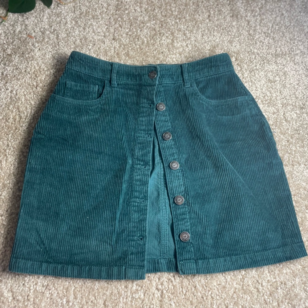 Hollister Skirt, 2020 Winter Collection - Used like new